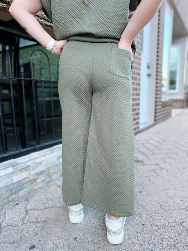 Olive Quilted Textured Cropped Lounge Pants