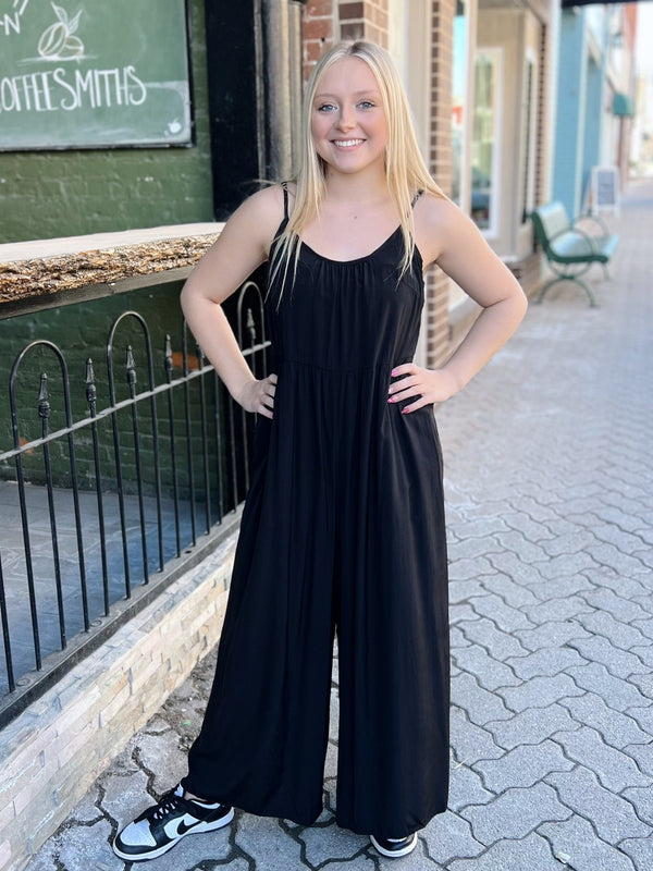 Black Scoop Neck Sleeveless Jumpsuit with Pockets