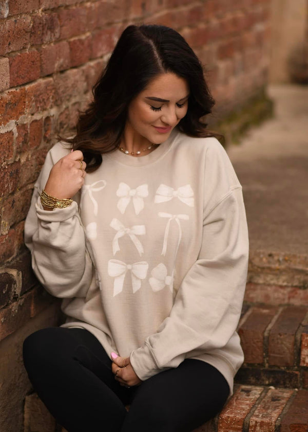 Tan Crewneck With Bows