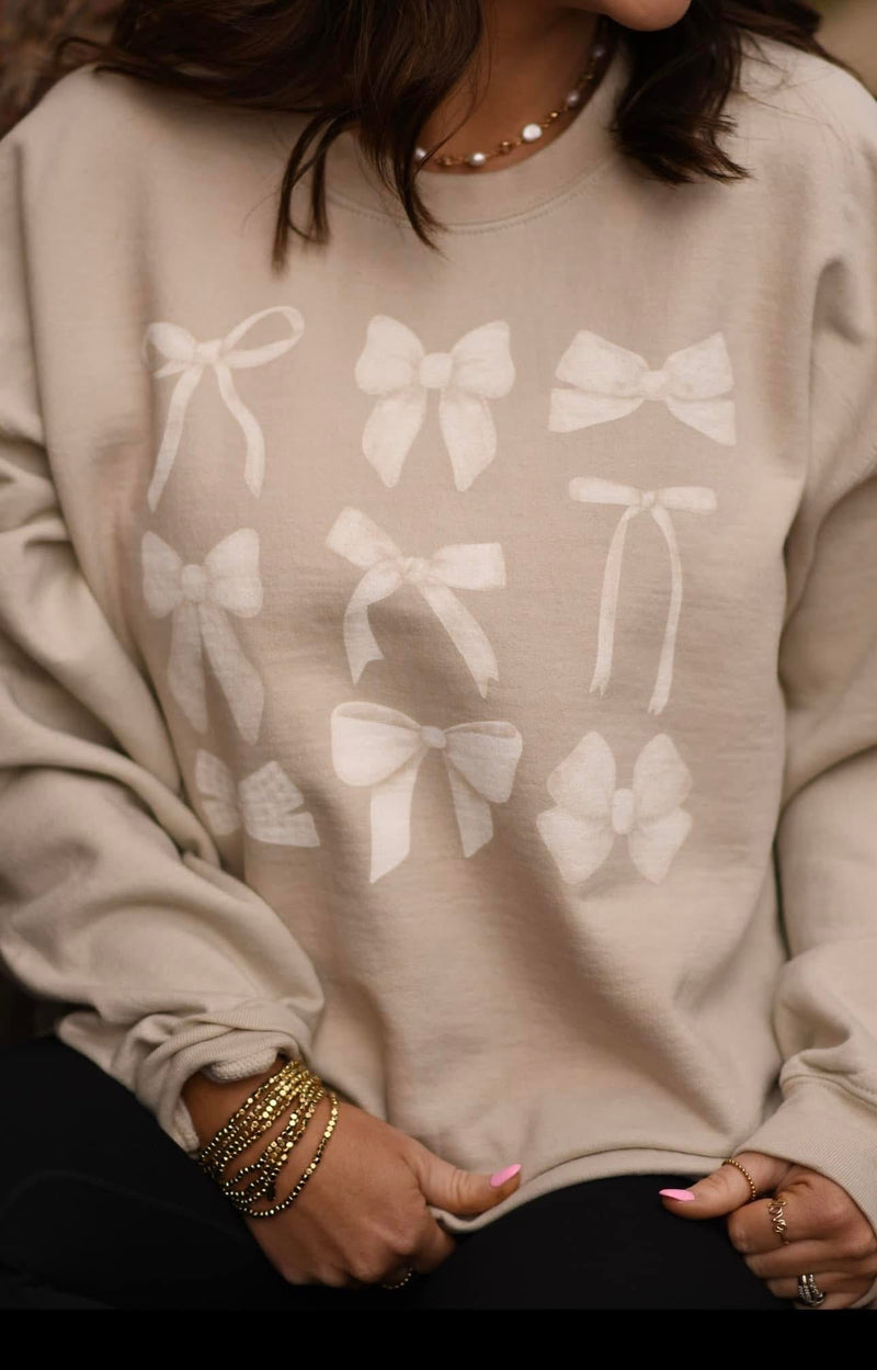 Tan Crewneck With Bows